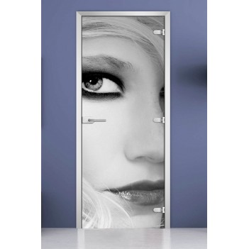 Стеклянная межкомнатная дверь DoorWood с фотопечатью Woman-09, 2000х800 мм